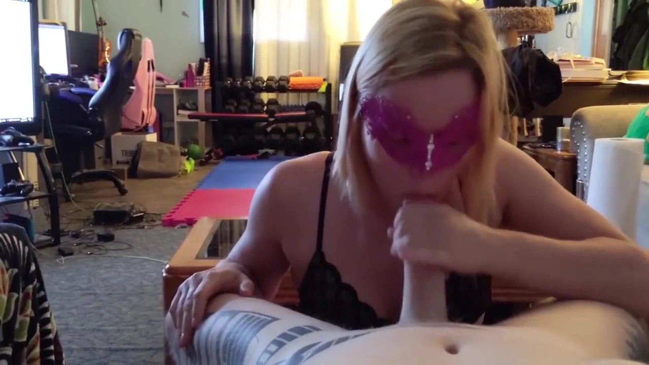She Blows Me Then Cant Help But Cum Right Away When She Starts Riding