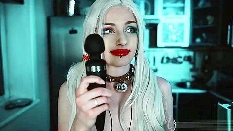 ASMR Cosplay of Harley Quinn