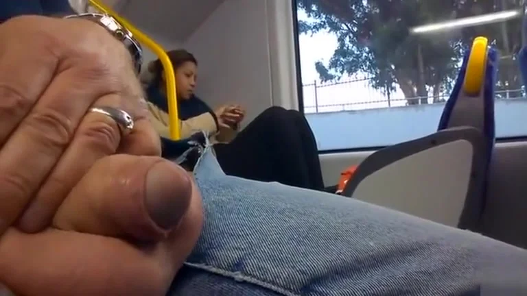 What a way to make the bus ride interesting
