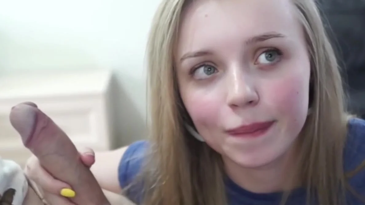 Suck me with your Beautiful teen 18+ Face