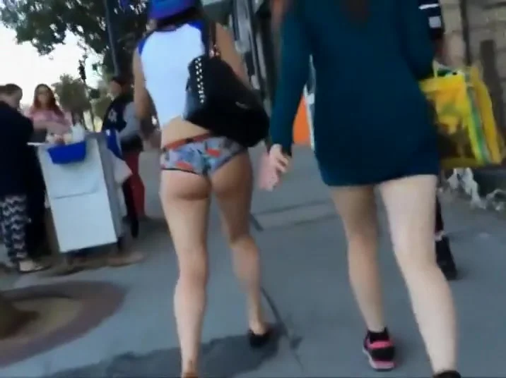 Following a girl during no pants day