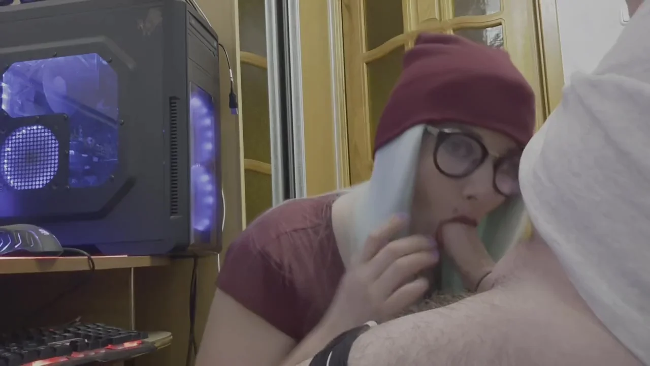 Passionate home evening blowjob with cum in your mouth!