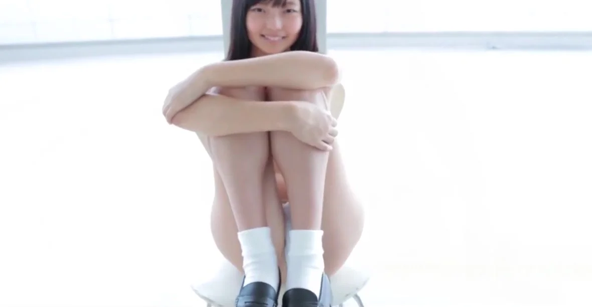 Kasumi Kobayashi Jav Idol Debut Gives You A Peak At Her