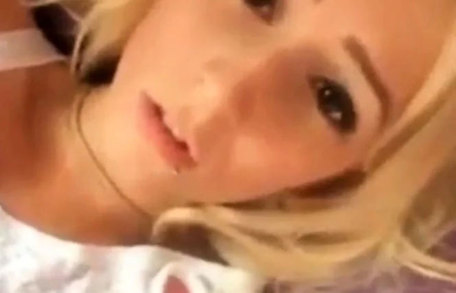 Selfie girl pussy play #18
