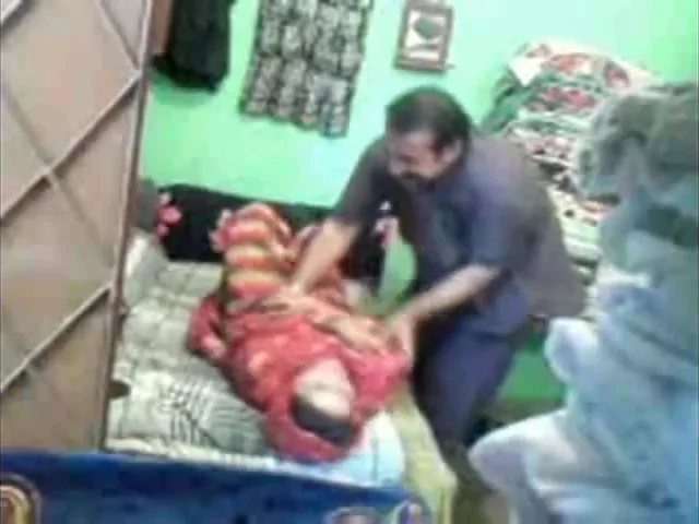 mature horny pakistani couple enjoying short muslim sex session