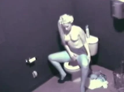 girl Caught masturbating In The Toilet