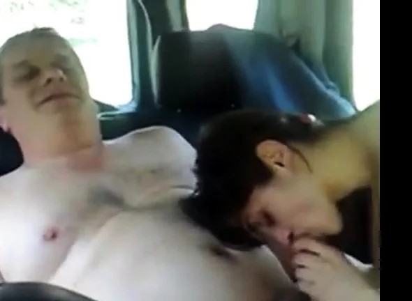 Old man fuck teen in car