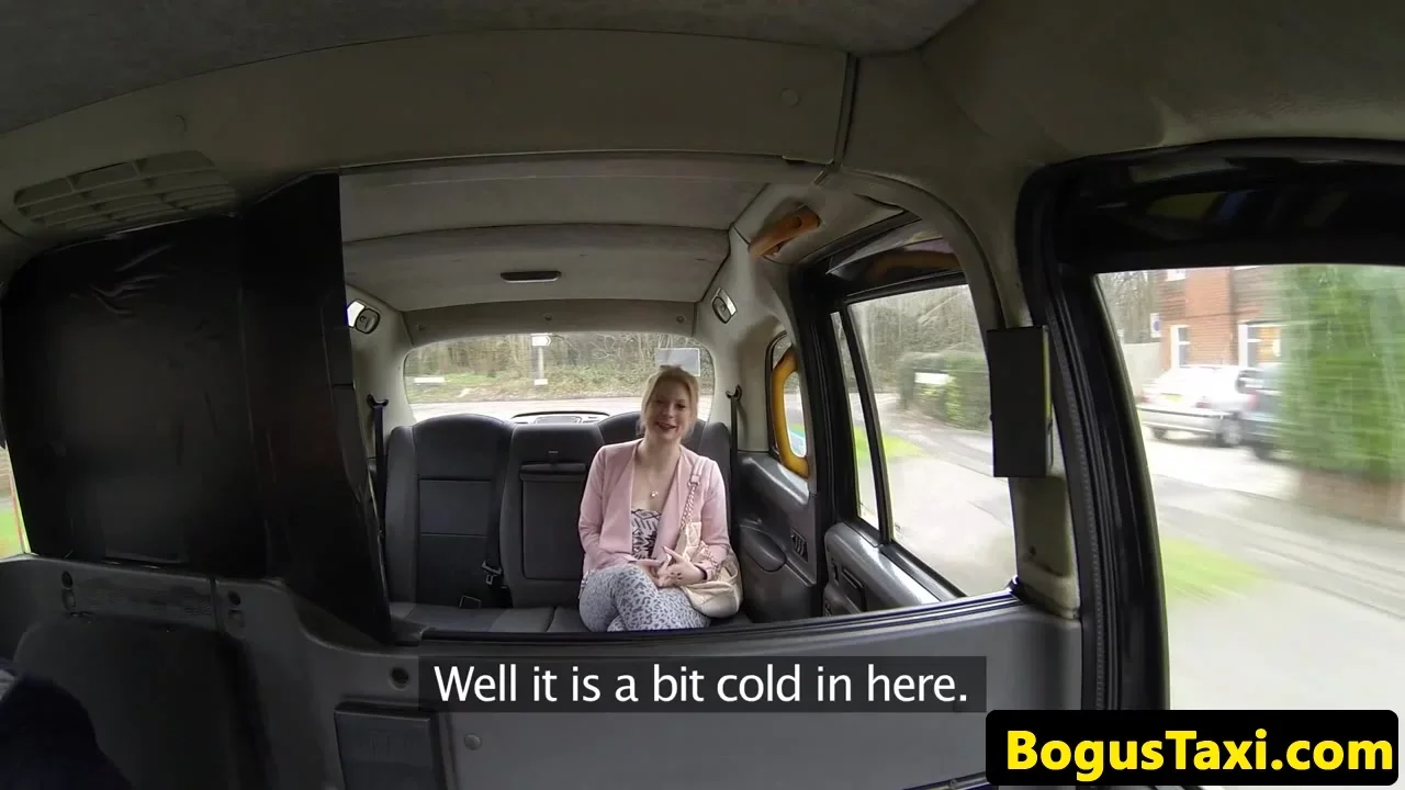 Amateur british cocksucker takes a taxi ride
