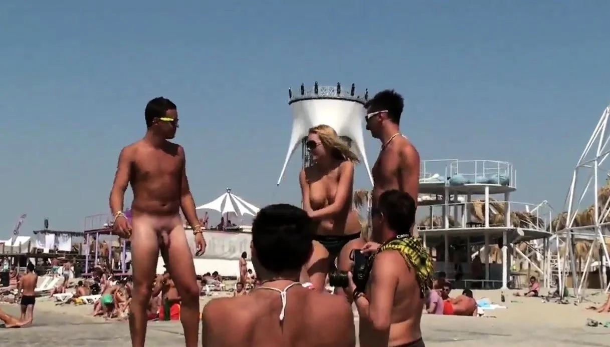 naked guys at the beach