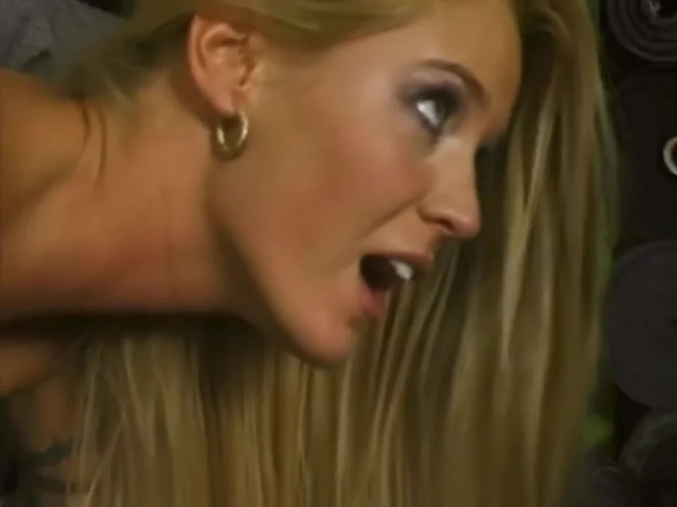 Cassandra Wilde - Gorgeous European Blonde Anal Nacho