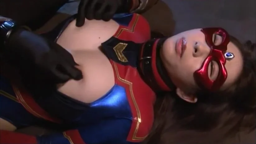 Japan Superheroine Cosplay monami takarada-2