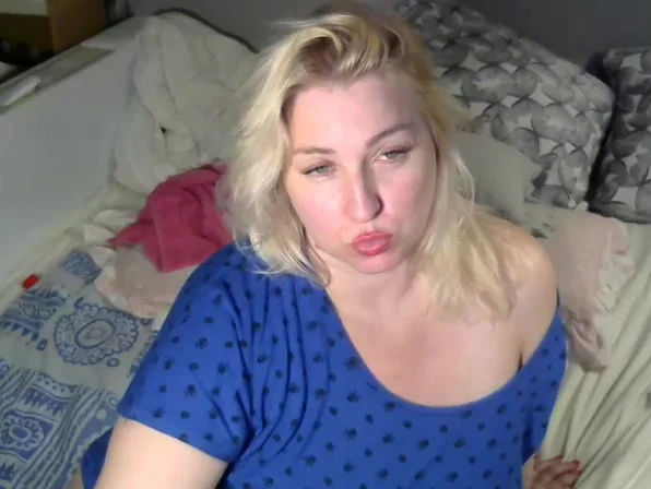 Ukrainian bbw webmodel Viollahot 5