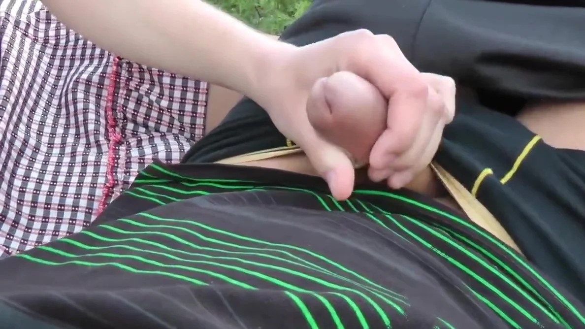 Blonde cutie outdoor sex