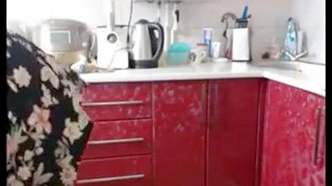 floral in the kitchen