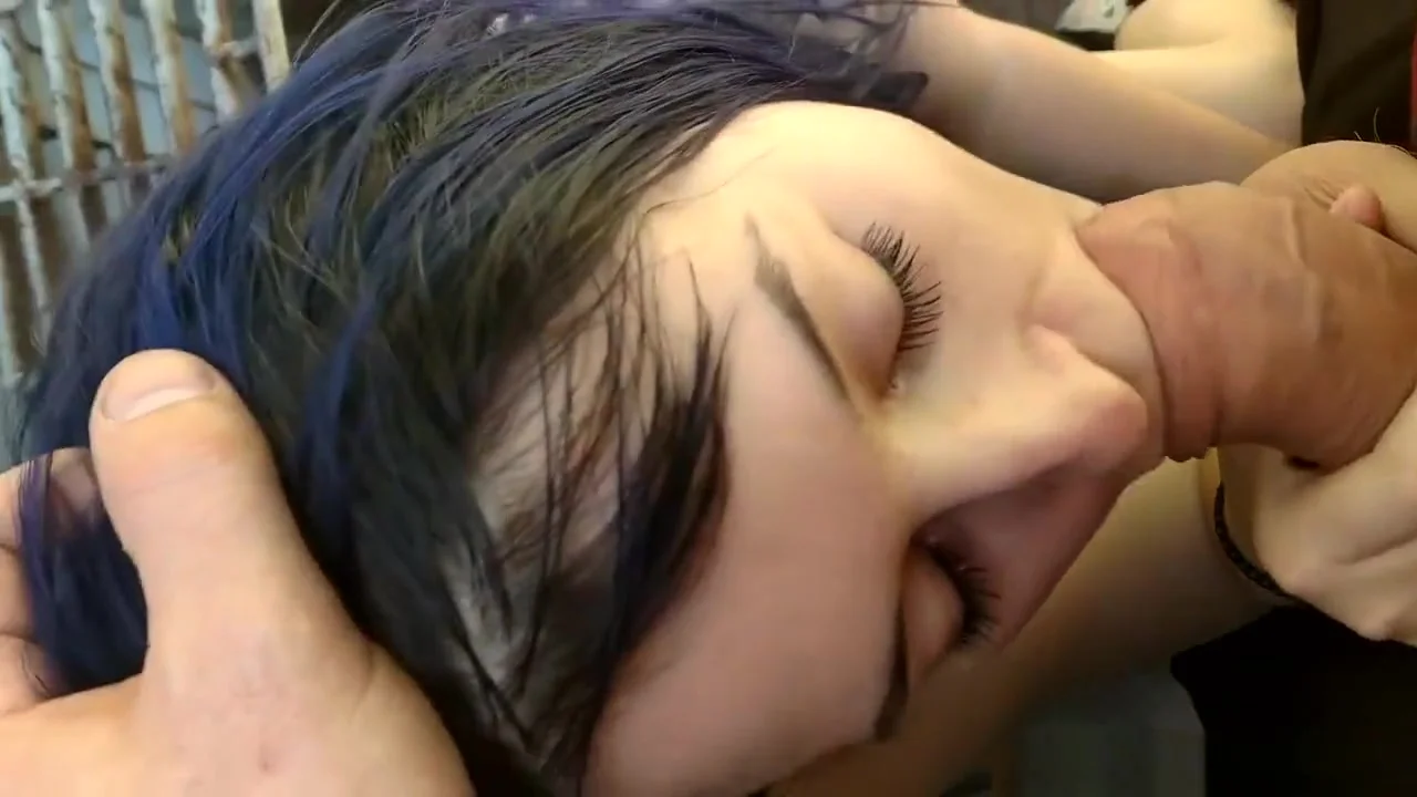 Slutty teen 18+ sucking big fat cock