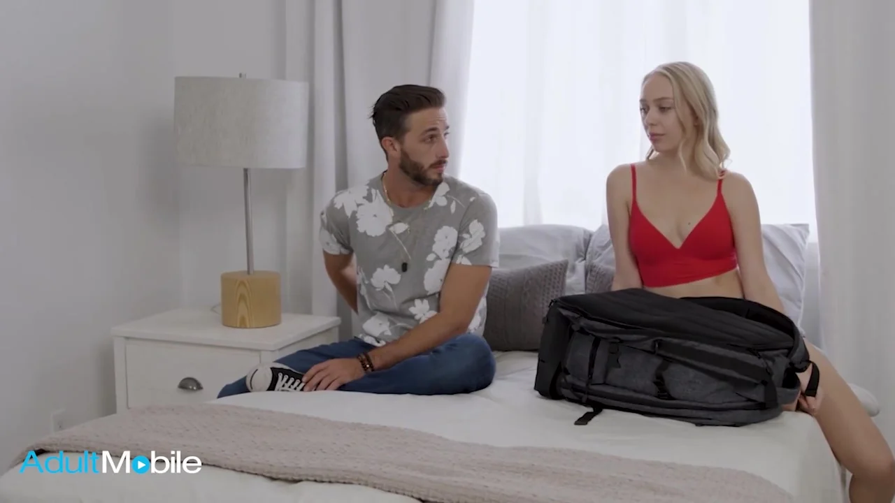 Braylin Bailey Is Happy To Return Home, Especially Since She Gets To Fuck Her Stepbro