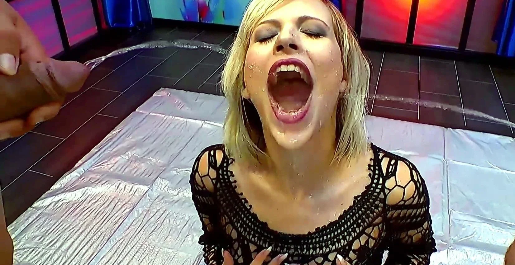 Pissing lovers and hardcore fucking porn compilation
