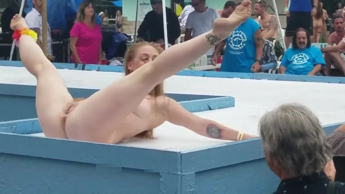 Go Go naked girls at Nudes a Poppin 2019