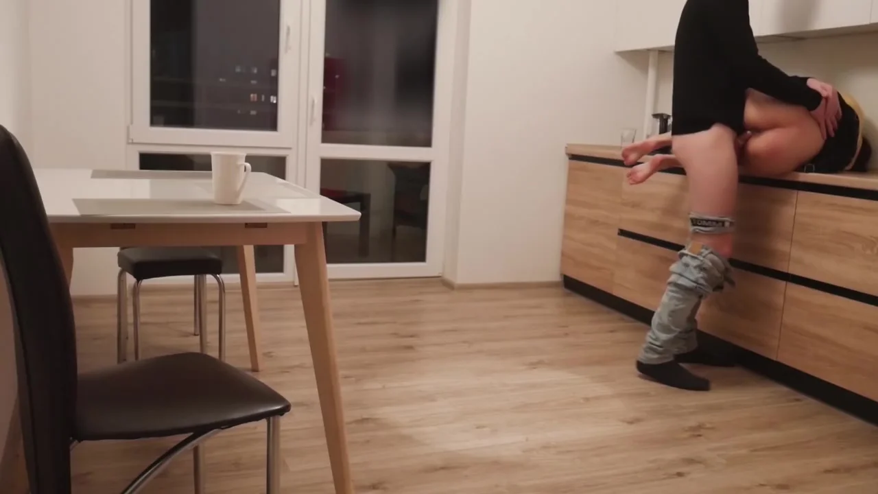 He Caught His Girlfriend Cheating With His Friend