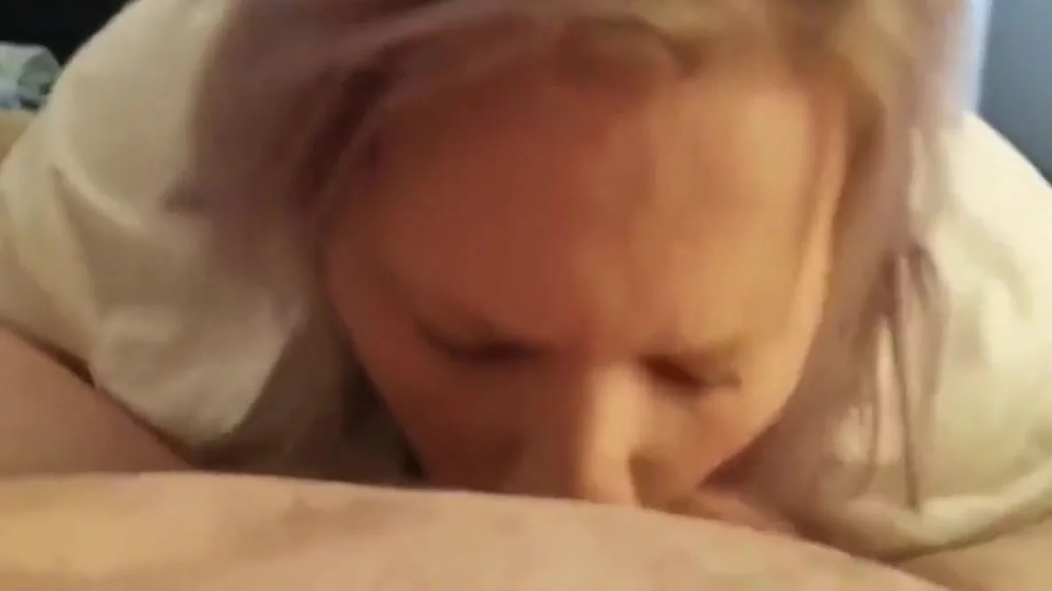 Amateur Threesome Sex On Vacation