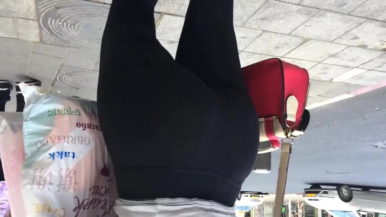 Bubble butt with yoga pants and heels
