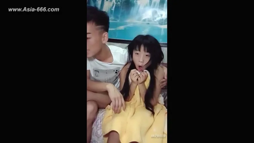 chinese teens 18+ live chat with mobile phone.313