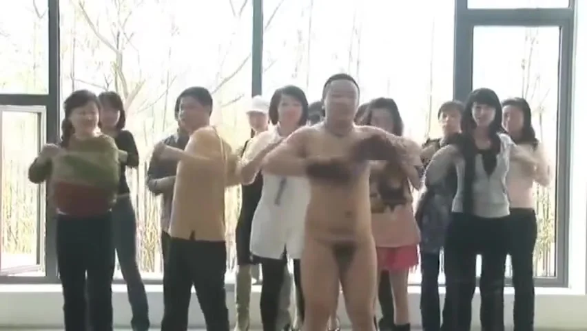 Bear's paw (Chinese performance art)