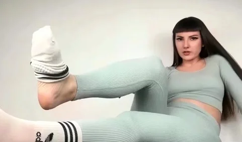 Goddess Dora - Pixel feet humiliation JOI with sock removal