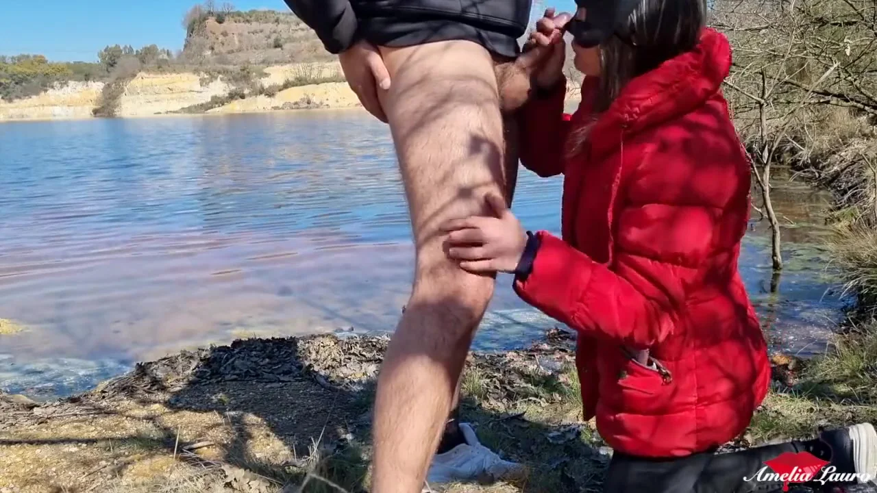 Pompino Con Ingoio In Riva Al Lago (amatoriale Italiano)