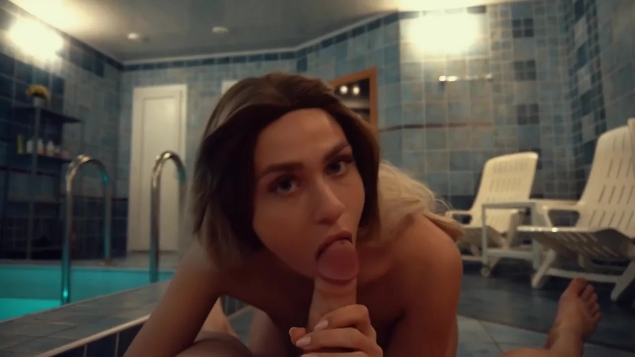 Hot Girl Perfect Ass Reverse Cowgirl In Spa Pool