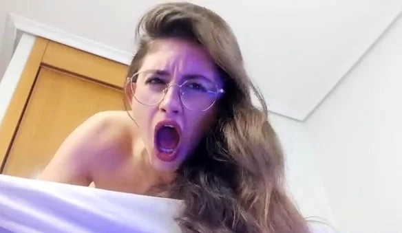 Shanaxnow - CUCK UNDER MY BED POV