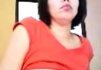 Mature Latina Slut Pleasures Herself