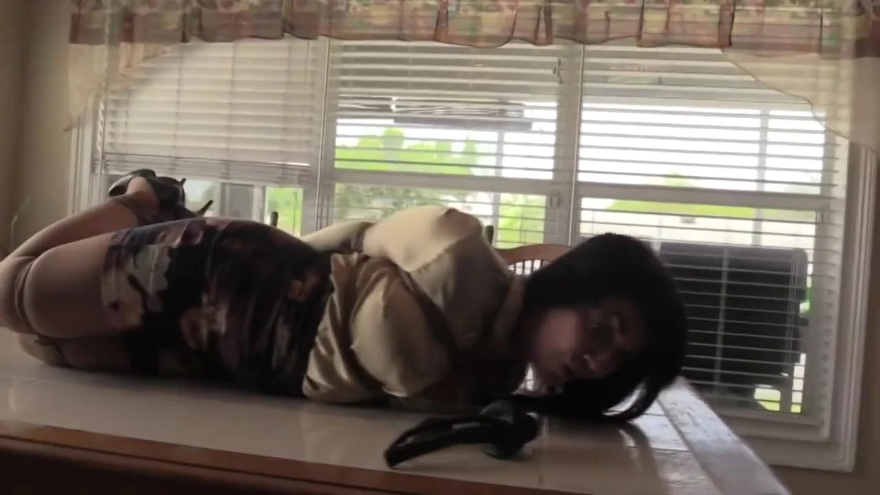 Milf Gigi Brenda Bondage Under Handed Realtor Destroyed
