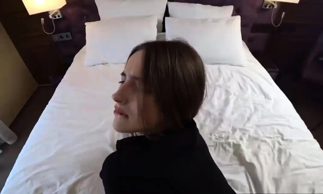 Secret Blowjob and Hard Fuck after dinner p2