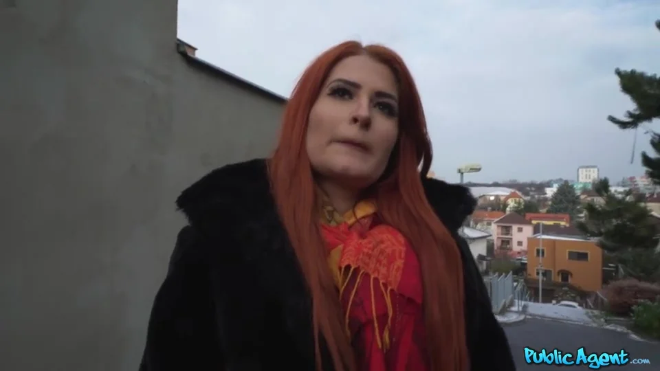 Redhead With A Bubble Butt Porn Video