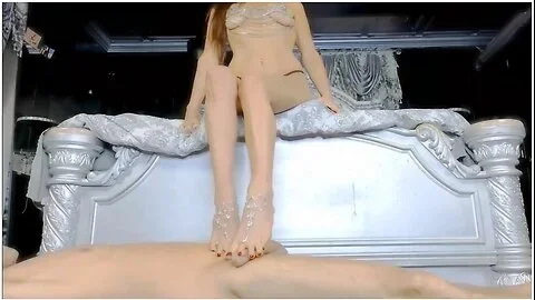 Verified Amateurs - Good Boy Cumming On My Feet. Sexy Footjob By Lilah Lilahxxxaxel