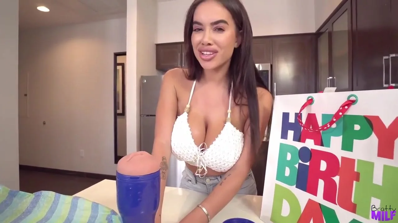 Stepmom Gave Me Birthday Sex On Pornhd
