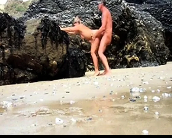 Lisa and Sparrow fucking at the public beach