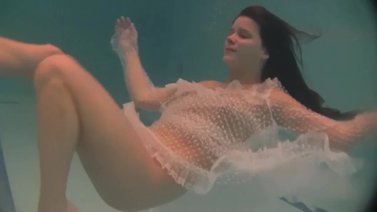 Outdoor Swimming Pool teen 18+ Natalia Kupalka
