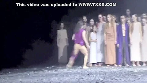 Naked on Stage 132 Sasha Waltz in Berlin