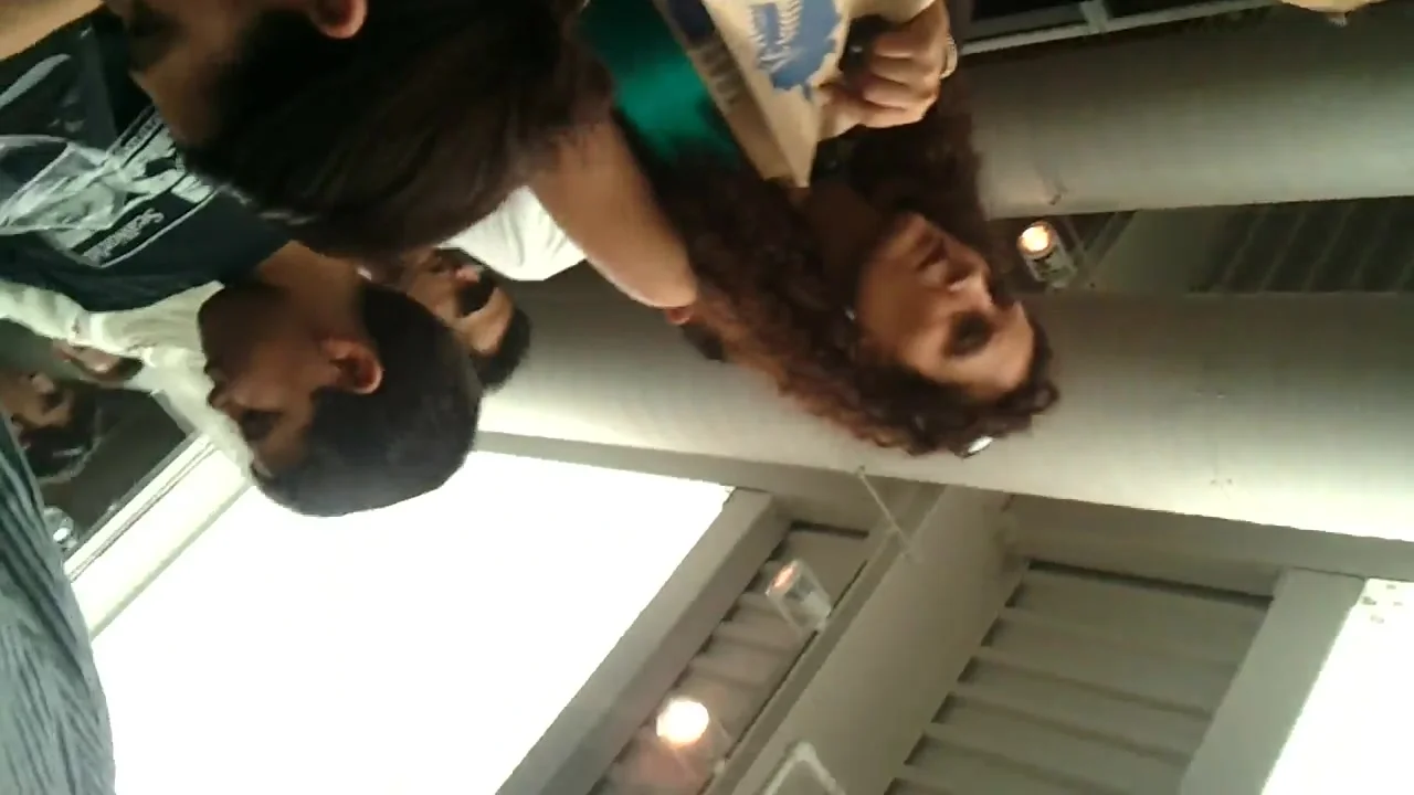 teen 18+ tourist upskirt