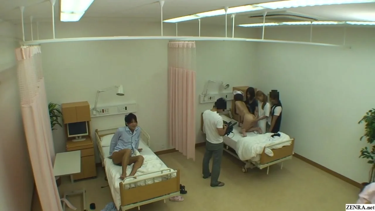 Japanese CMNF naked hospital prank TV show