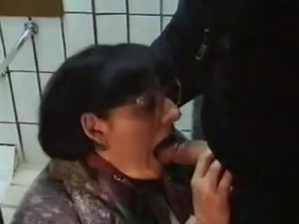 French Mature Women In Public Toilets With Unknown Guy