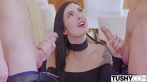 Dp Queens Vol. 2 - The Double Penetration Compilation 31 Min