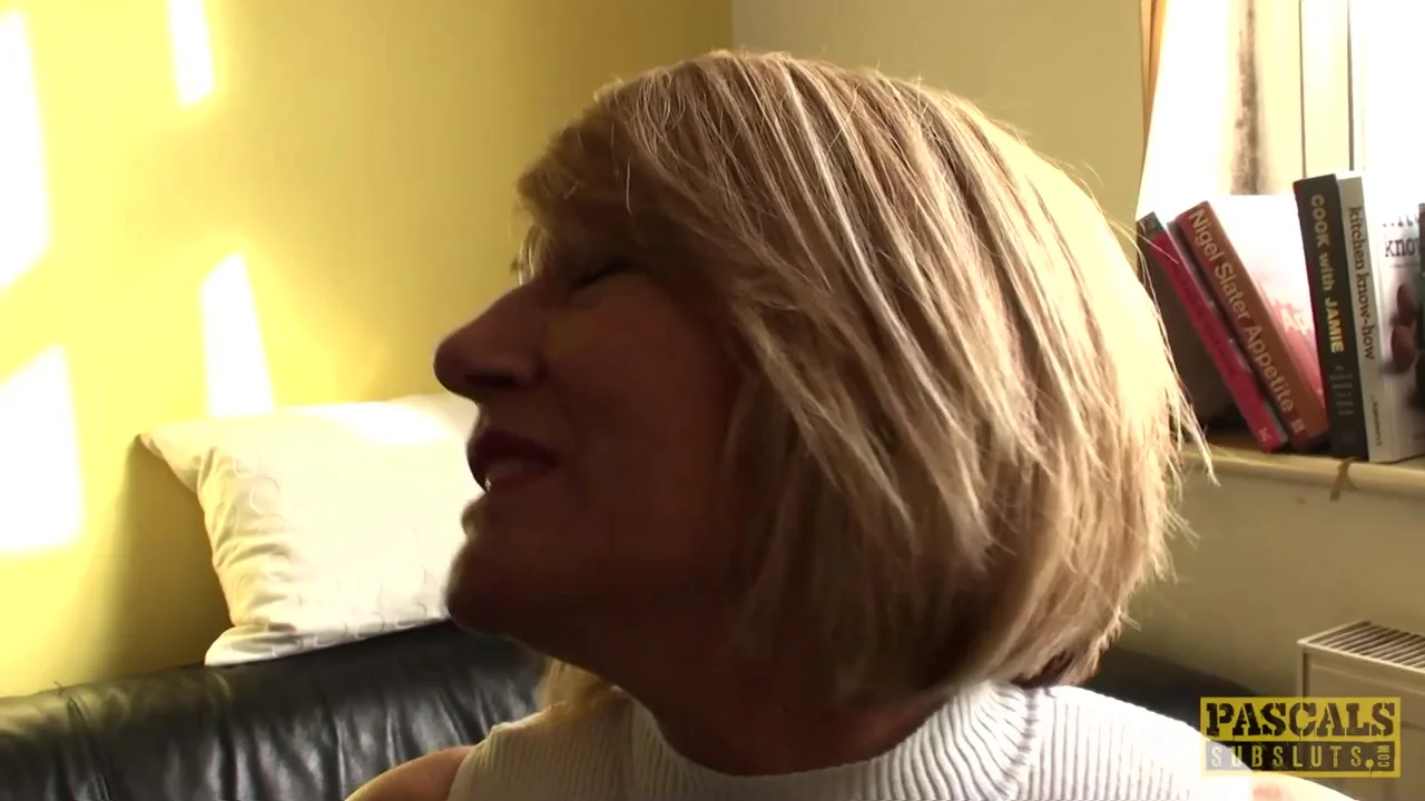 SubSlut MILF Amy: Birth Of A Spank Slut