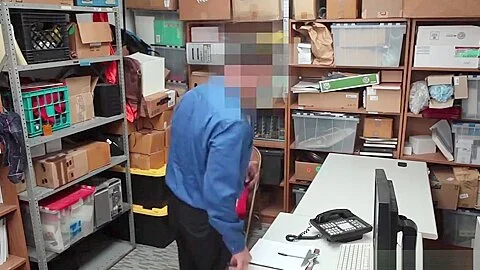 Shoplifter Angel Del Rey Gets It Up Her Pussy