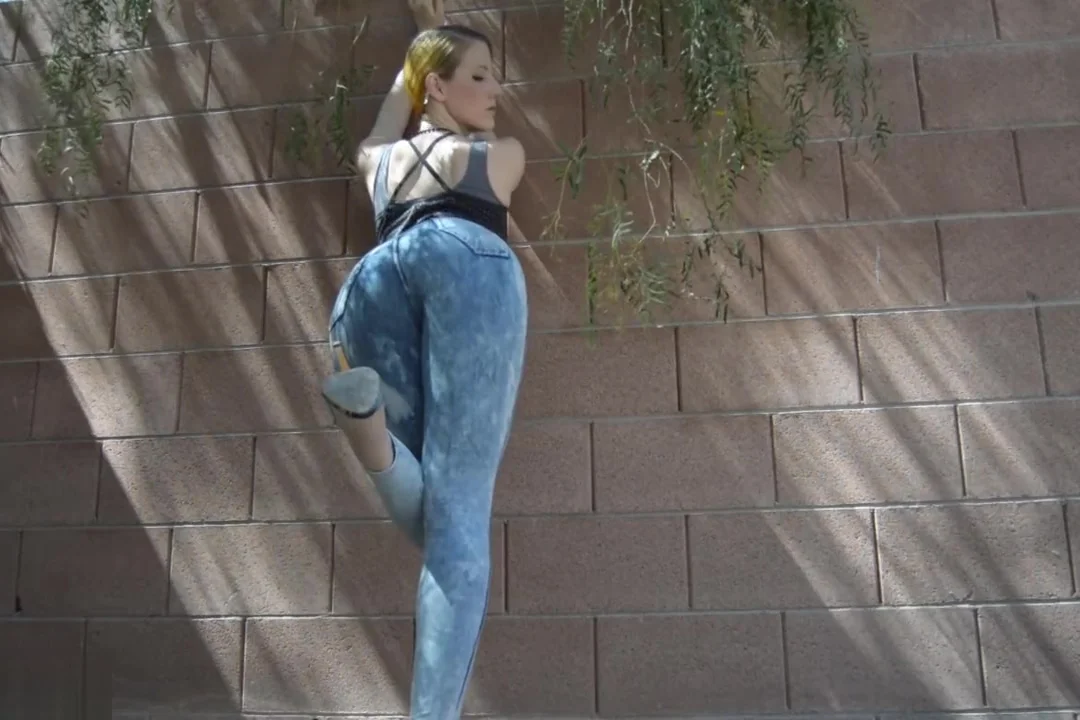 Throwback: the FIRST jeans fetish clip I ever made