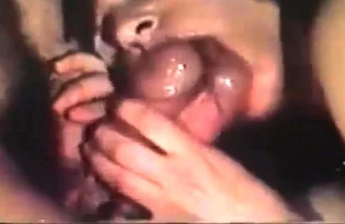 Amateur homemade ffm vintage threesome with cumshot