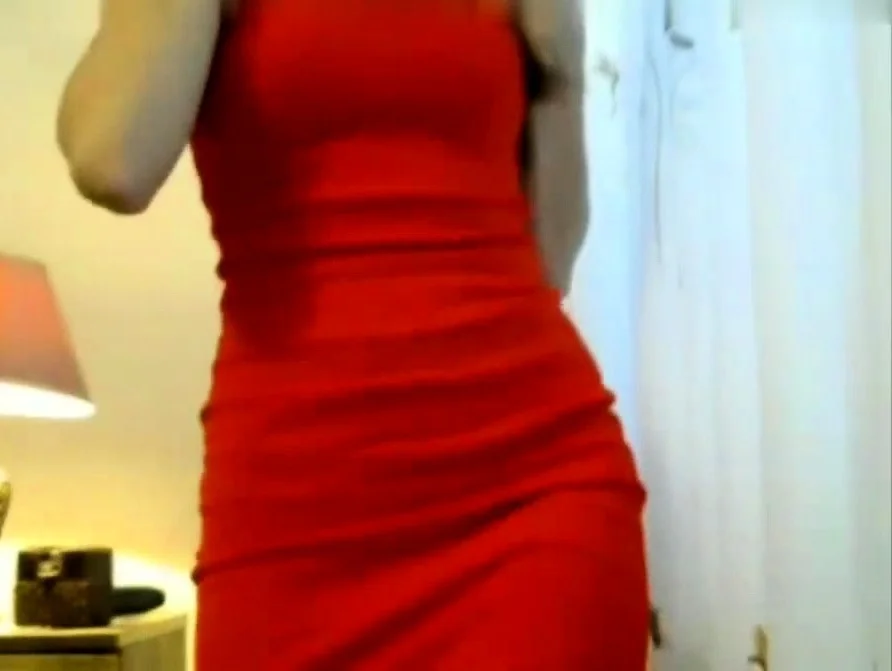 Selftape She Masturbate In A Beach Toilet Amateur
