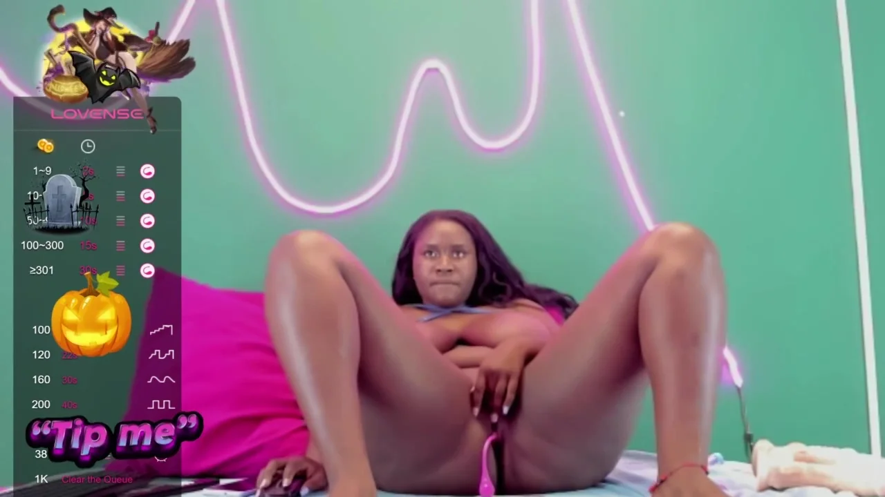 Busty Ebony Bbw With Massive Tits